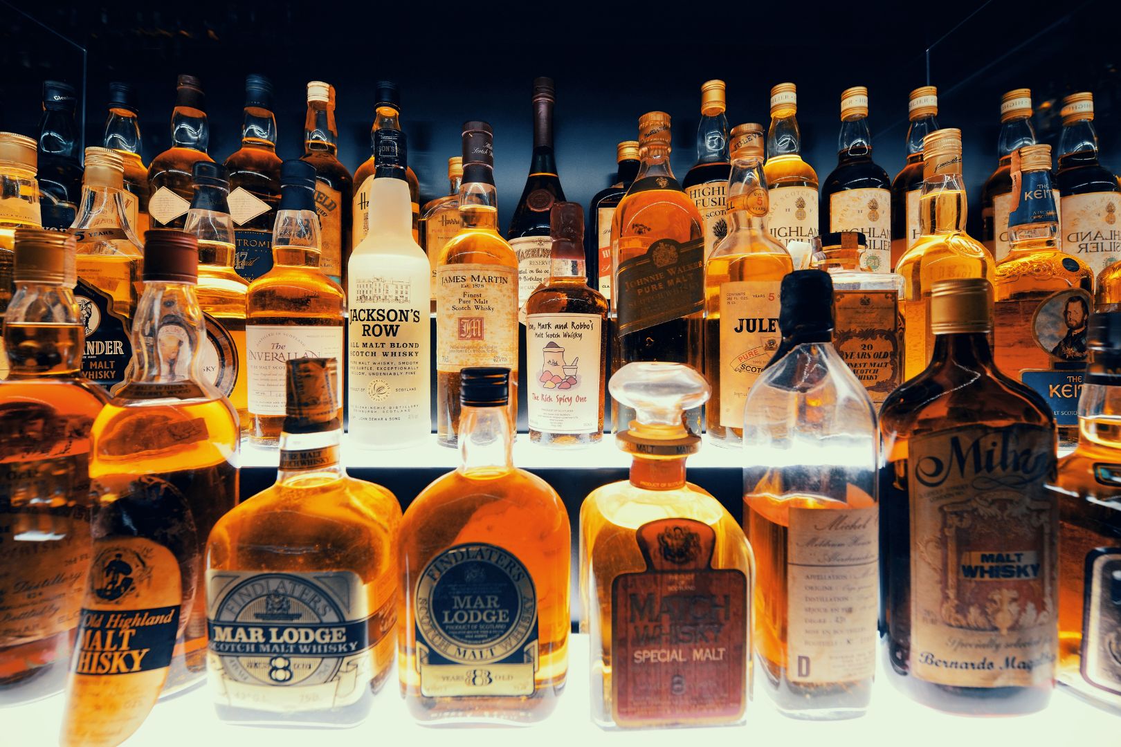 Como Diferenciar Whisky Escoces Americano e Irlandes